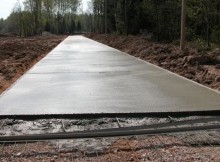 Садові доріжки з твердим покриттям.