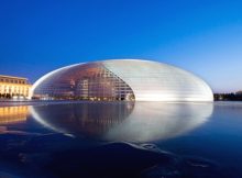 Оперний інноваційний театр в Пекіні.